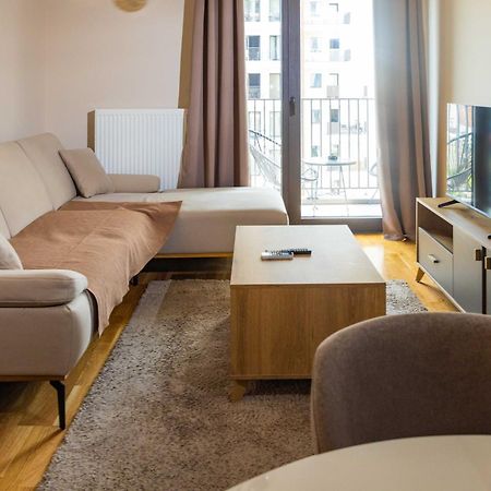 180° View Apartment In Diamond Building Skopje Eksteriør billede