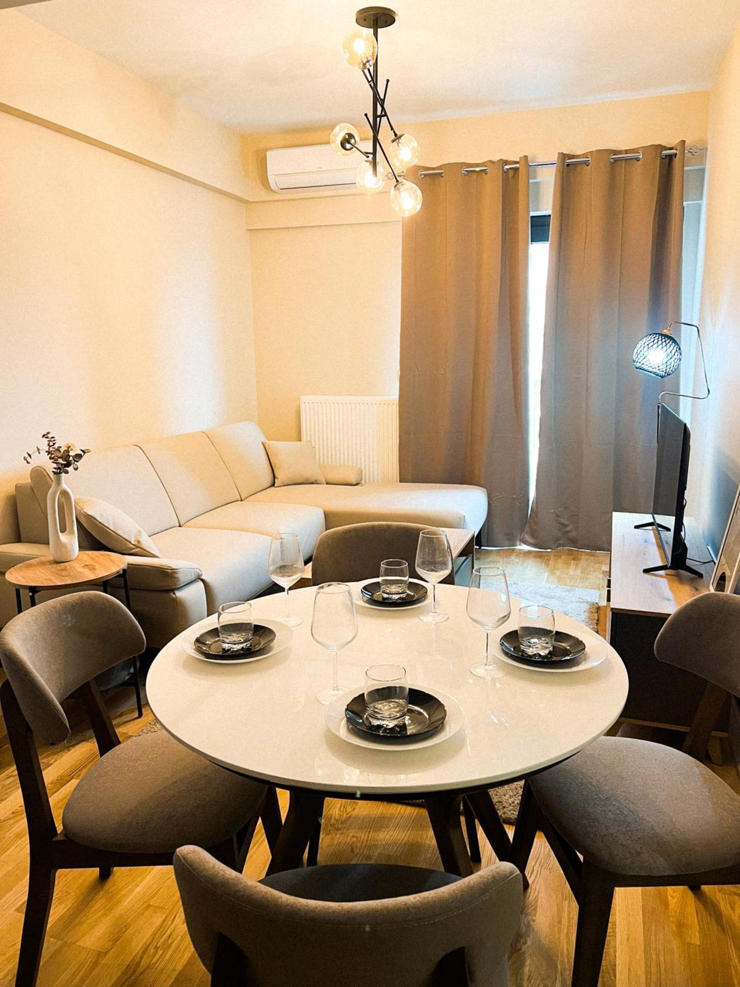 180° View Apartment In Diamond Building Skopje Eksteriør billede