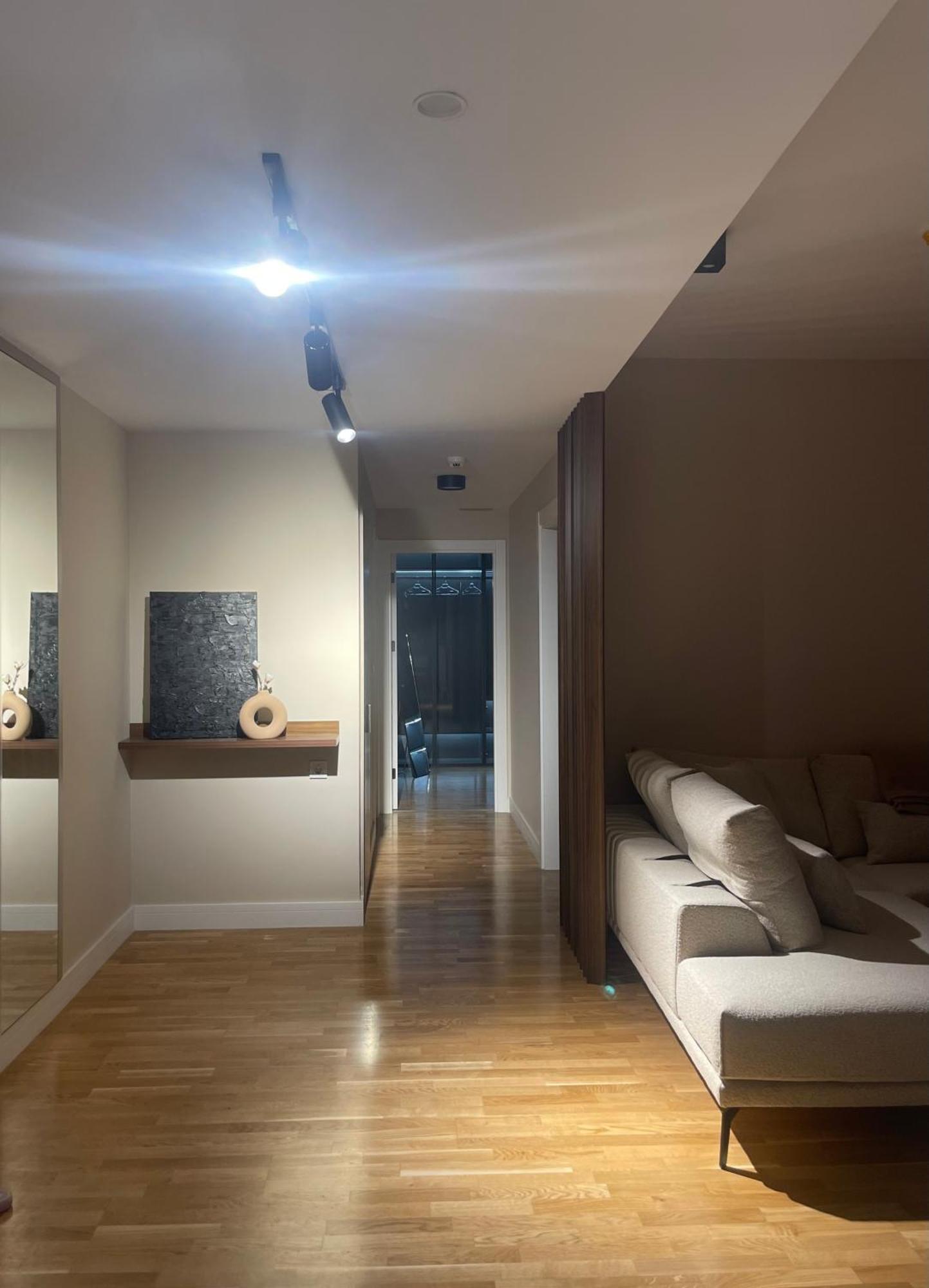 180° View Apartment In Diamond Building Skopje Eksteriør billede
